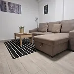 Daire Blessed Holidays In A New And Equipped Apartment, Wi-fi *