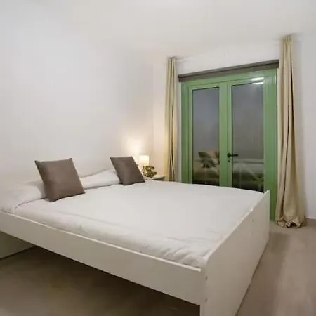 Blessed Holidays In A New And Equipped Apartment, Wi-fi Калета-де-Фусте