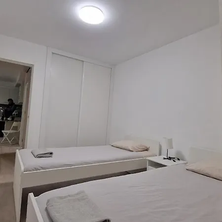 Blessed Holidays In A New And Equipped Apartment, Wi-fi * Калета-де-Фусте