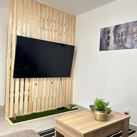 Blessed Holidays In A New And Equipped Apartment, Wi-fi *