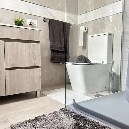 Blessed Holidays In A New And Equipped Apartment, Wi-fi Калета-де-Фусте