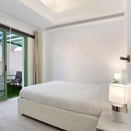 Blessed Holidays In A New And Equipped Apartment, Wi-fi * 科斯塔卡莱塔